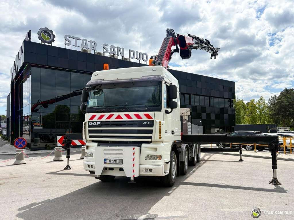 DAF XF 105.510 8x4 FASSI F800 XP Crane Fifth wheel - Cap tractor: Foto 5 DAF XF 105.510 8x4 FASSI F800 XP Crane Fifth wheel - Cap tractor: Foto 5