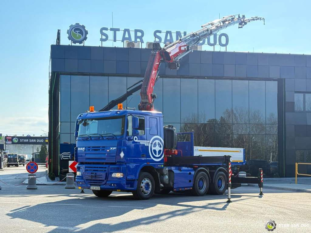 DAF XF 105.510 6x4 FASSI 450 FLY JIB Winch 5th - Camion cu macara: Foto 3 DAF XF 105.510 6x4 FASSI 450 FLY JIB Winch 5th - Camion cu macara: Foto 3