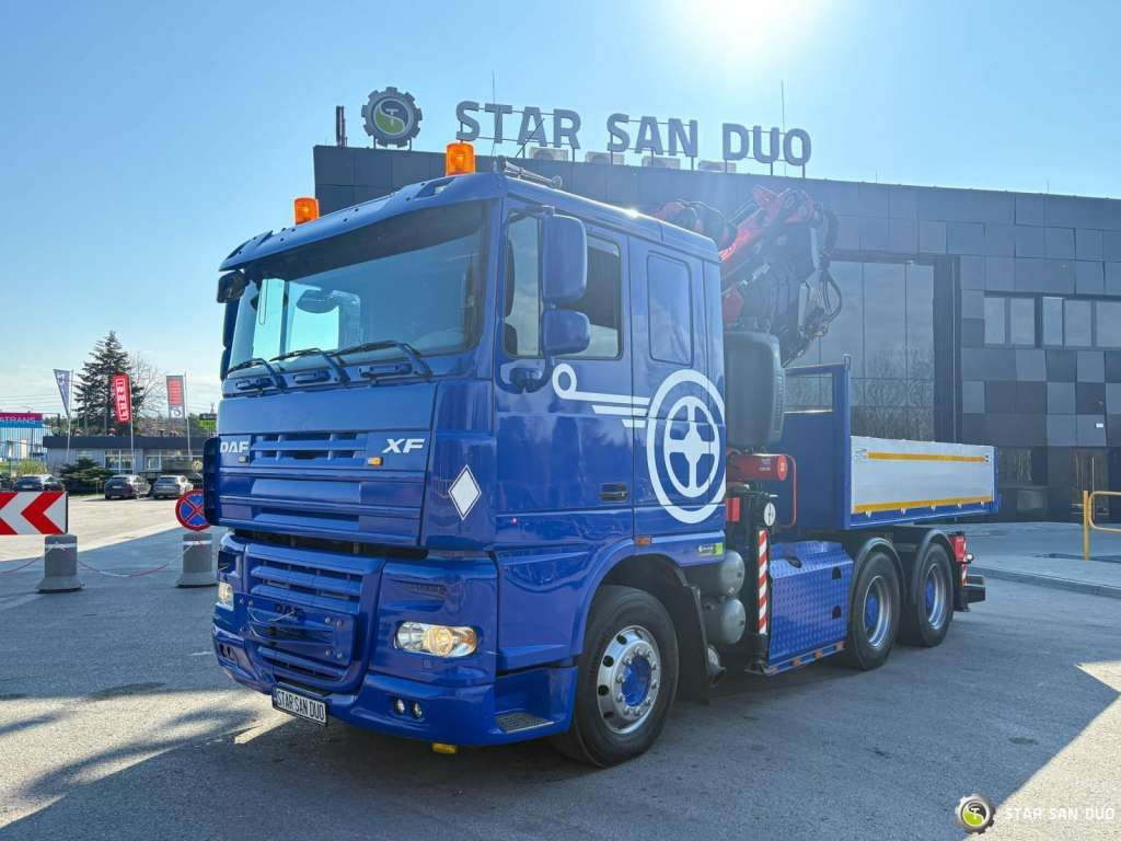 DAF XF 105.510 6x4 FASSI 450 FLY JIB Winch 5th - Camion cu macara: Foto 4 DAF XF 105.510 6x4 FASSI 450 FLY JIB Winch 5th - Camion cu macara: Foto 4