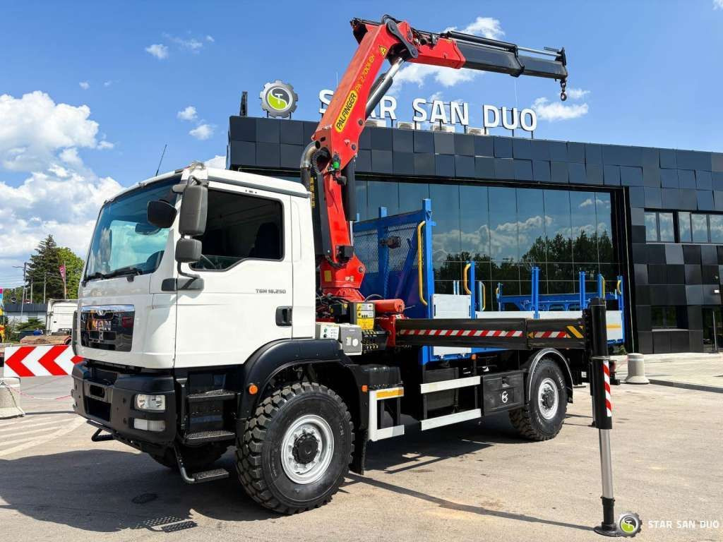 MAN TGM 18 250 4x4 PALFINGER PK 27001 HDS Crane Kra - Camion basculantă: Foto 3 MAN TGM 18 250 4x4 PALFINGER PK 27001 HDS Crane Kra - Camion basculantă: Foto 3