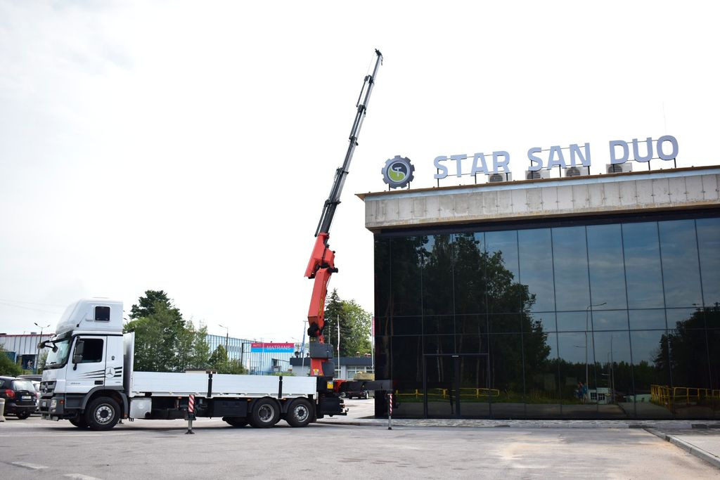 Mercedes-Benz ACTROS 2546 6x2 Palfinger PK 50002 EURO 5 Cran . - Camion cu macara, Camion platformă: Foto 3 Mercedes-Benz ACTROS 2546 6x2 Palfinger PK 50002 EURO 5 Cran . - Camion cu macara, Camion platformă: Foto 3
