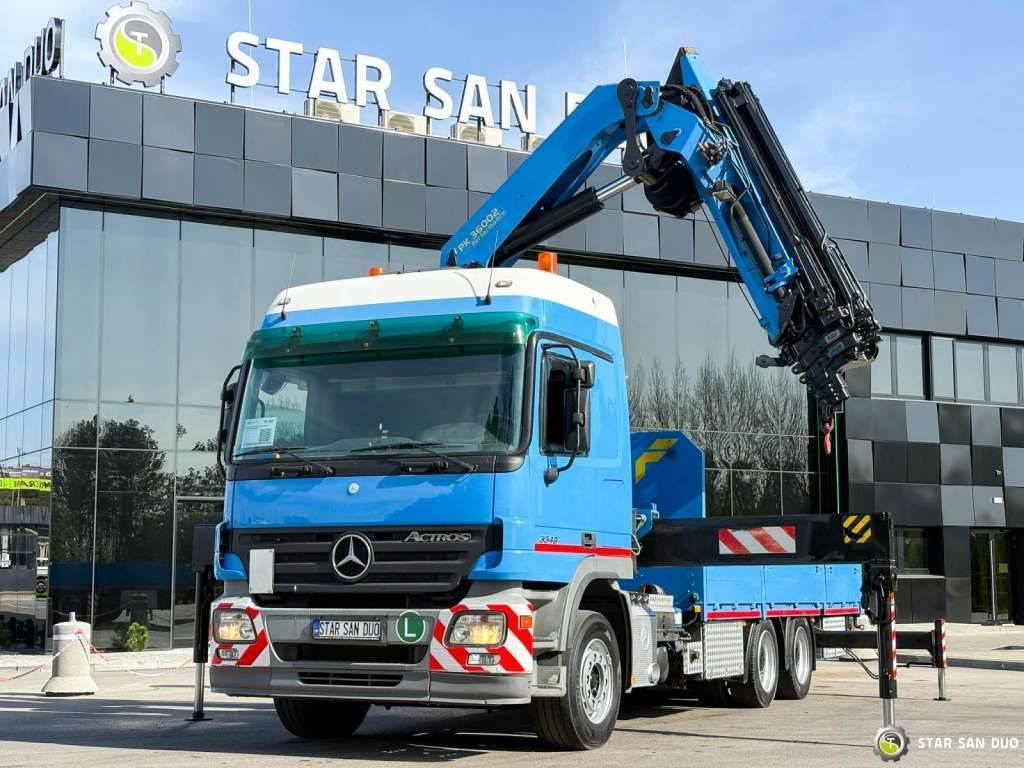 Mercedes-Benz ACTROS 2646L 6x4 PALFINGER 36002 Crane Winch - Camion cu macara: Foto 3 Mercedes-Benz ACTROS 2646L 6x4 PALFINGER 36002 Crane Winch - Camion cu macara: Foto 3