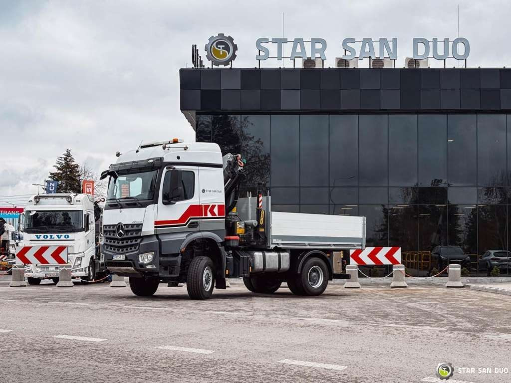 Camion cu macara Mercedes-Benz  AROCS 1851 4x4 PALFINGER PK 20002 Crane Kran: Foto 6