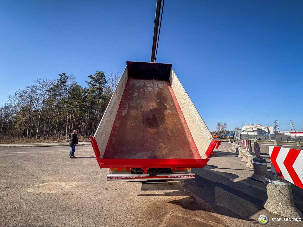 - Camion cu macara: Foto 4 - Camion cu macara: Foto 4