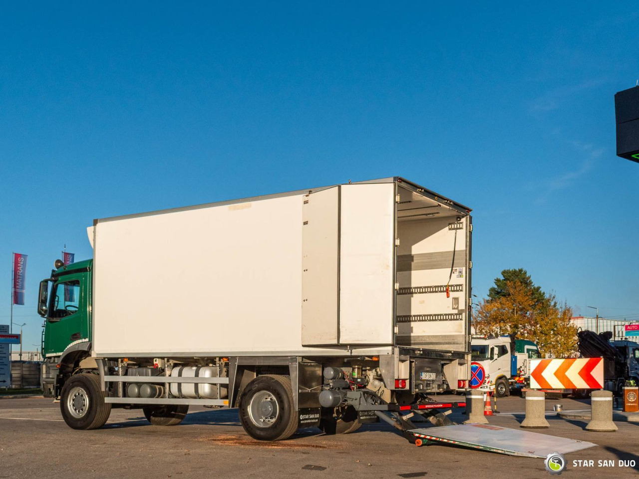 - Camion şasiu: Foto 3 - Camion şasiu: Foto 3