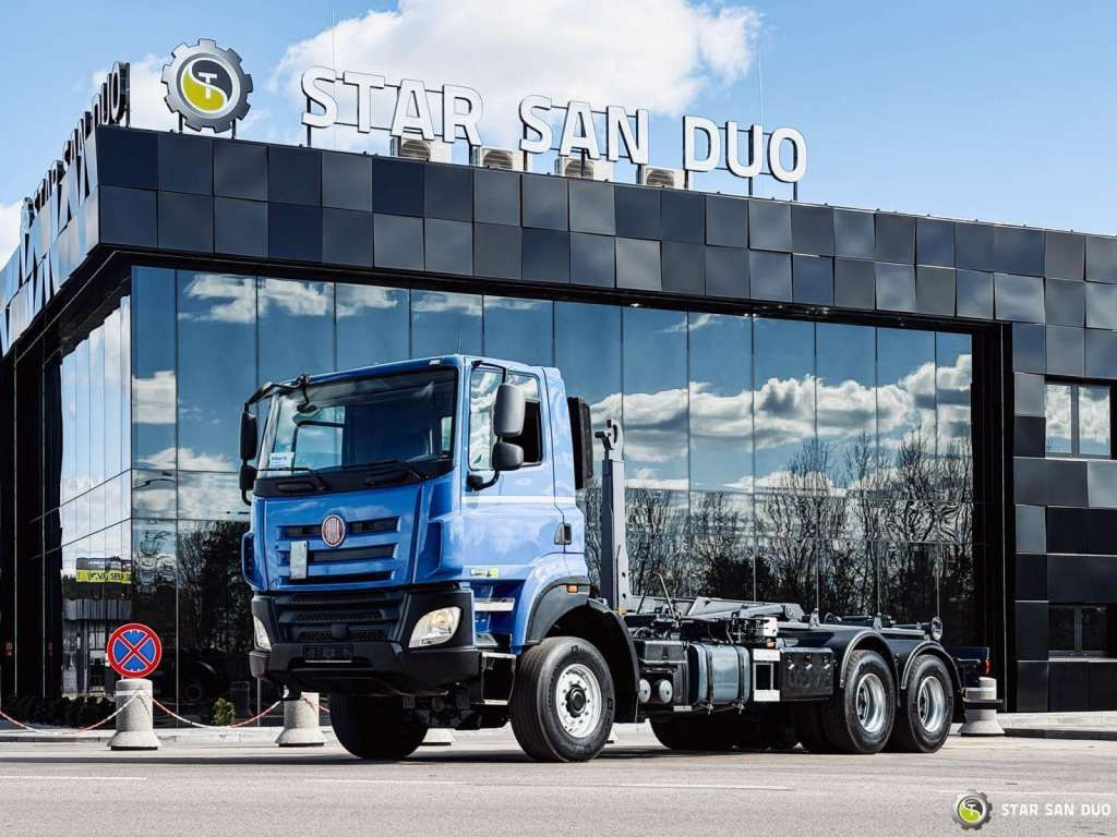Tatra T158 PHOENIX 6x6 Euro 6 - Camion şasiu: Foto 3 Tatra T158 PHOENIX 6x6 Euro 6 - Camion şasiu: Foto 3
