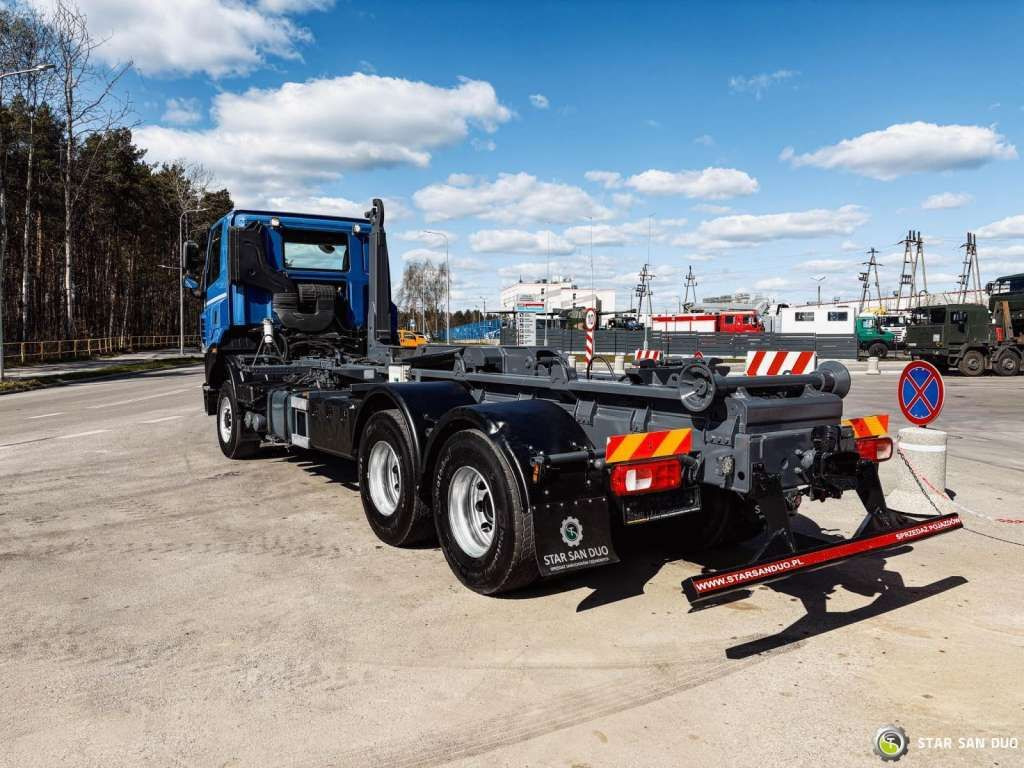Tatra T158 PHOENIX 6x6 Euro 6 - Camion şasiu: Foto 5 Tatra T158 PHOENIX 6x6 Euro 6 - Camion şasiu: Foto 5