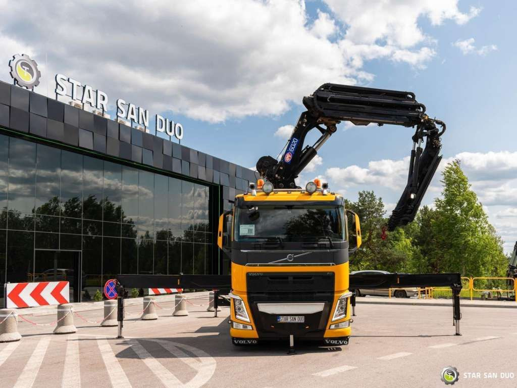 Volvo FH 540 8x4 HMF 6020 Fly Jib Winch - Camion cu macara: Foto 3 Volvo FH 540 8x4 HMF 6020 Fly Jib Winch - Camion cu macara: Foto 3