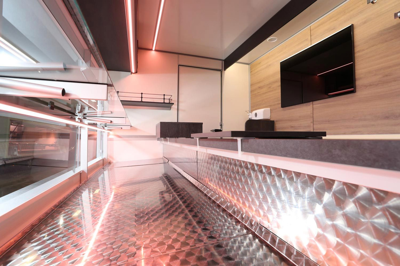 Autorulota comerciala Fiat Ducato: Foto 16