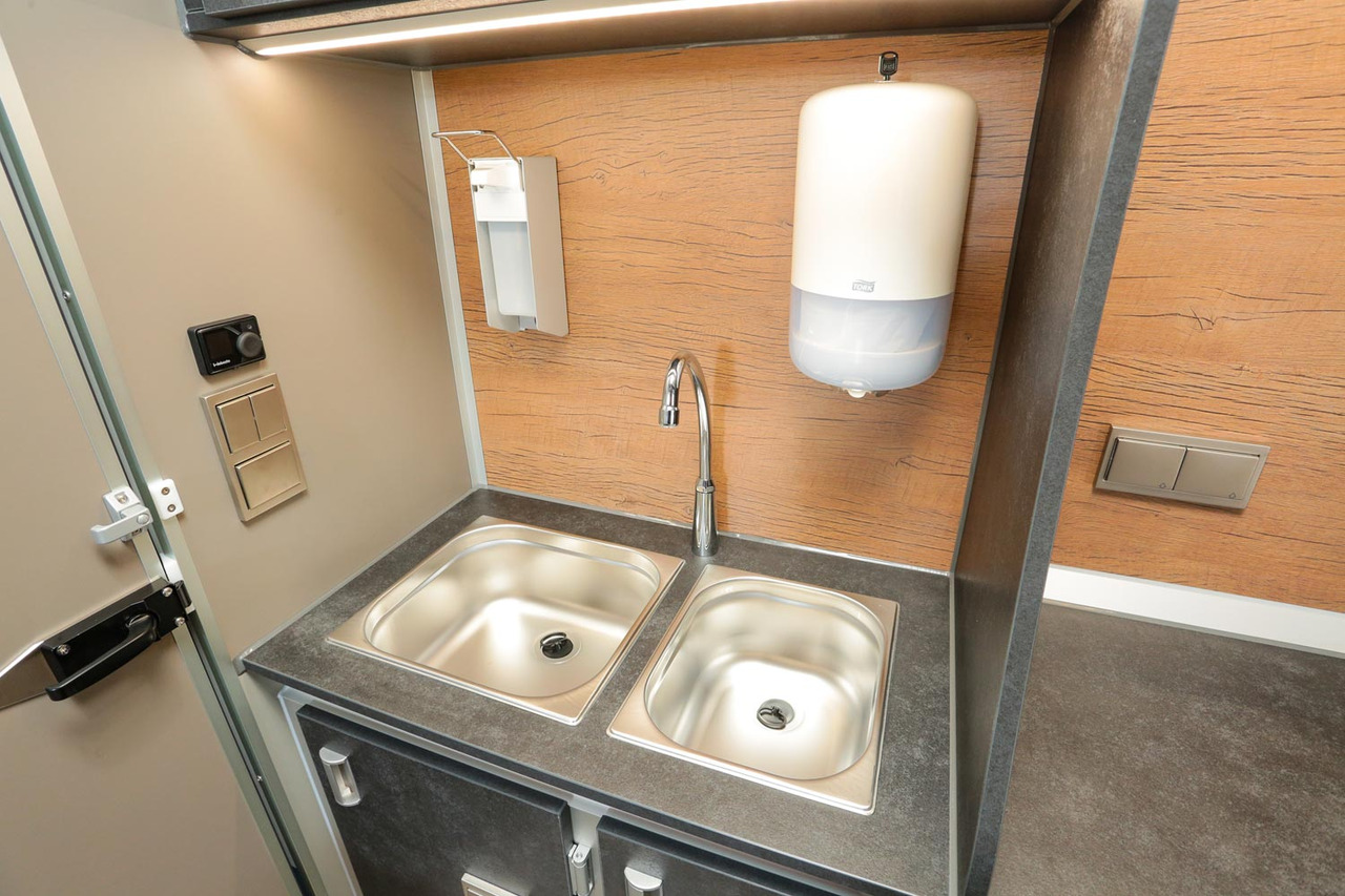 Mobil BORCO HÖHNS - Autorulota comerciala: Foto 3 Mobil BORCO HÖHNS - Autorulota comerciala: Foto 3