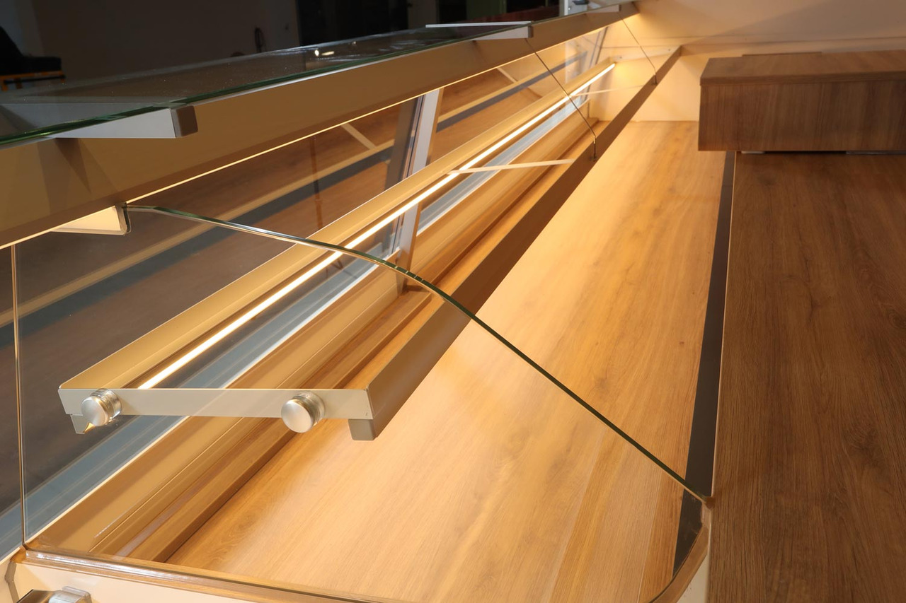 Verkaufsanhänger BORCO HÖHNS - Rulota comerciala: Foto 3 Verkaufsanhänger BORCO HÖHNS - Rulota comerciala: Foto 3