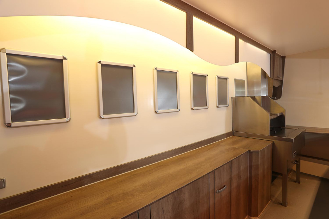 Wochenmarktmobil Seico - Autorulota comerciala: Foto 3 Wochenmarktmobil Seico - Autorulota comerciala: Foto 3