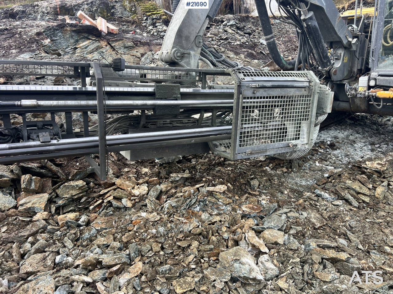 Maşină de foraj Atlas Copco smartroc T40-11 Borerigg m/ 2560 hammer, CME sliper og Leica gps: Foto 27