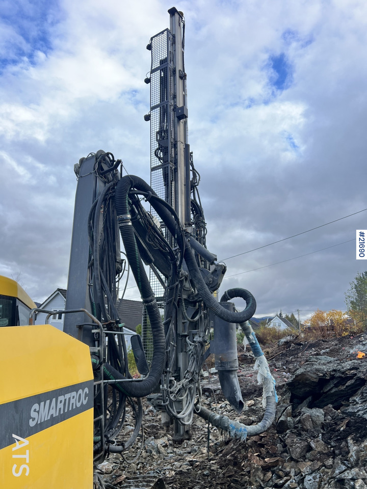 Maşină de foraj Atlas Copco smartroc T40-11 Borerigg m/ 2560 hammer, CME sliper og Leica gps: Foto 22
