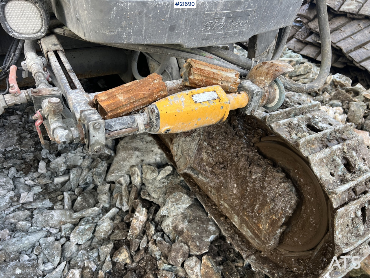Maşină de foraj Atlas Copco smartroc T40-11 Borerigg m/ 2560 hammer, CME sliper og Leica gps: Foto 14