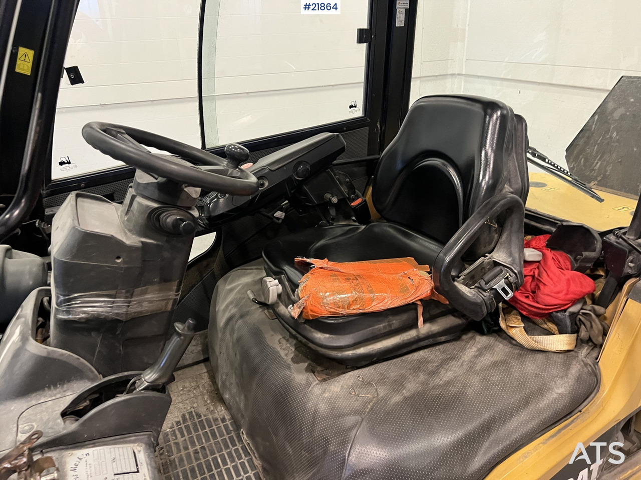 Stivuitor diesel CAT DP30N truck: Foto 12