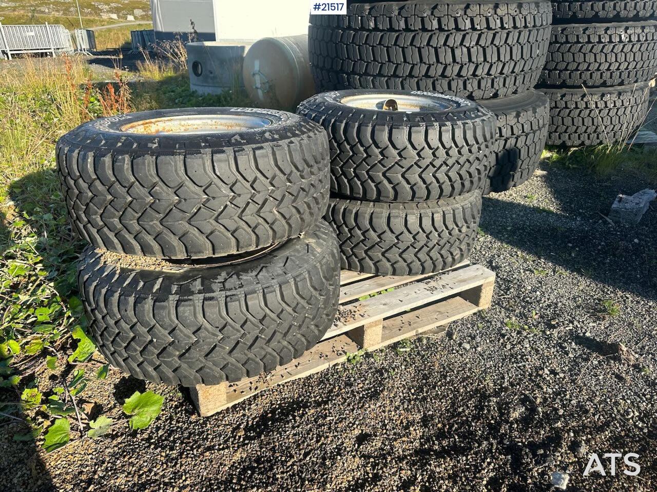 Hankook Dynapro MT dekk til wille hjullaster - Anvelopă pentru Utilaje constructii: Foto 3 Hankook Dynapro MT dekk til wille hjullaster - Anvelopă pentru Utilaje constructii: Foto 3