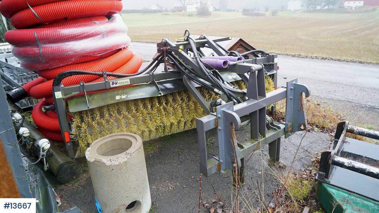 Holms SL 2.5 - Perie pentru Utilaje constructii: Foto 3 Holms SL 2.5 - Perie pentru Utilaje constructii: Foto 3