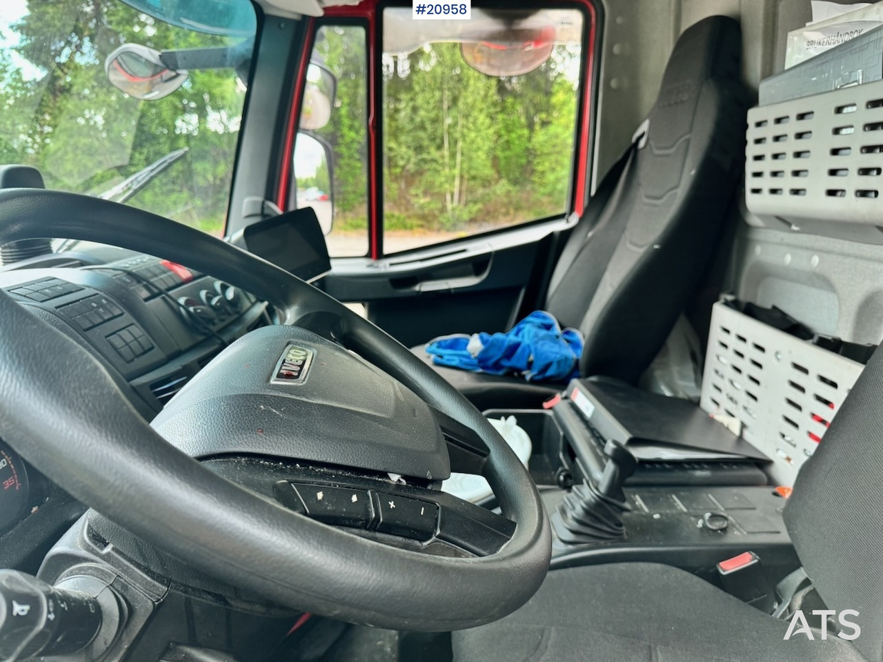 Camion furgon Iveco EuroCargo 120-210L: Foto 23