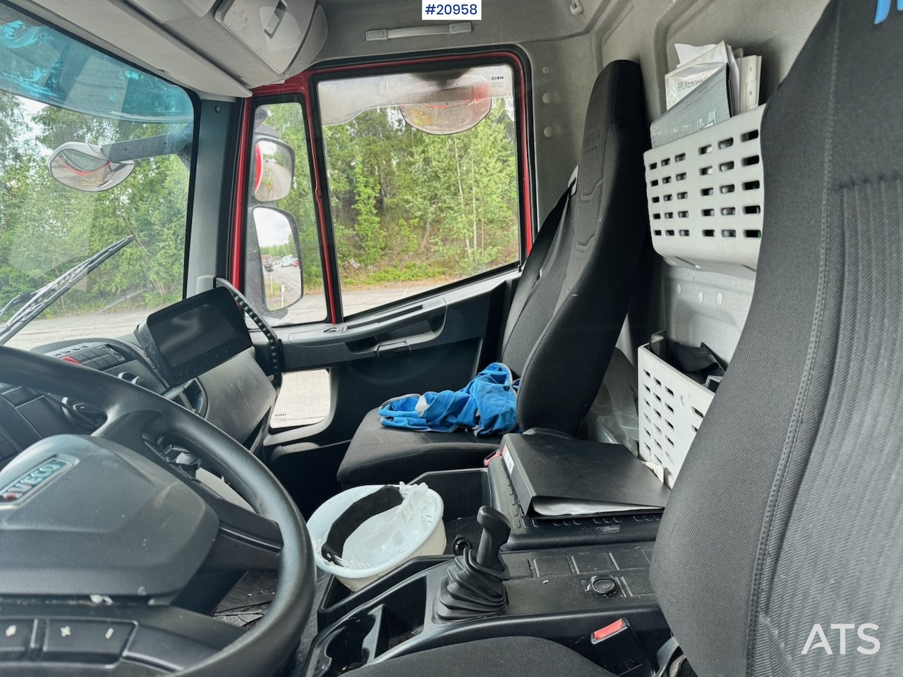 Camion furgon Iveco EuroCargo 120-210L: Foto 24