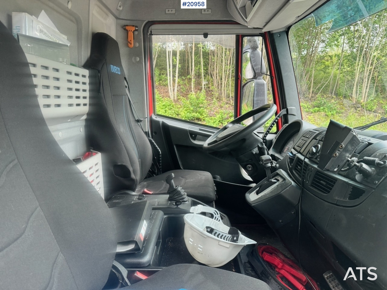 Camion furgon Iveco EuroCargo 120-210L: Foto 25