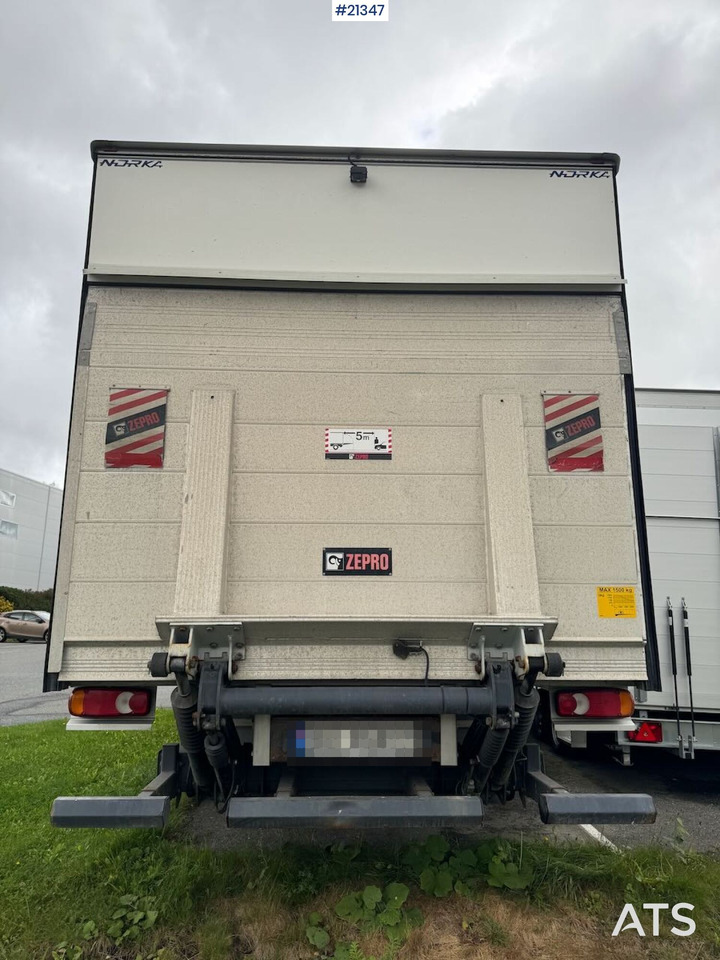 Iveco Eurocargo 75-210 - Camion furgon: Foto 4 Iveco Eurocargo 75-210 - Camion furgon: Foto 4