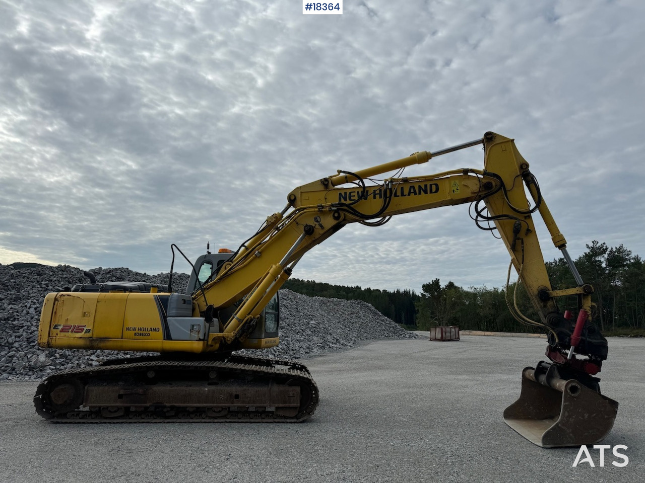 Kobelco E215B - Excavator: Foto 2 Kobelco E215B - Excavator: Foto 2