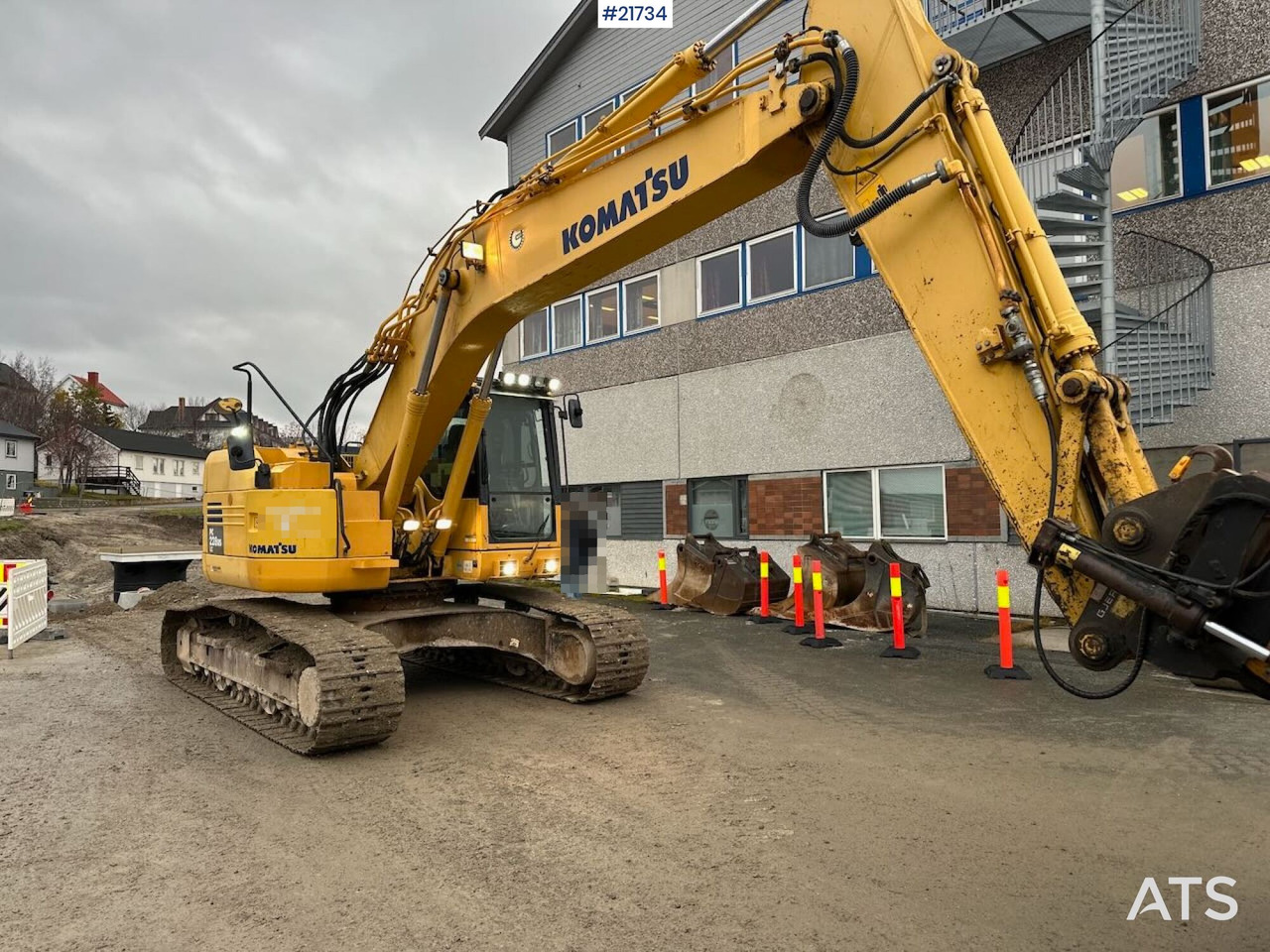 Komatsu PC228USLC-8 gravemaskin m/ 3 skuffer og rototilt. SE VIDEO - Excavator pe şenile: Foto 1 Komatsu PC228USLC-8 gravemaskin m/ 3 skuffer og rototilt. SE VIDEO - Excavator pe şenile: Foto 1
