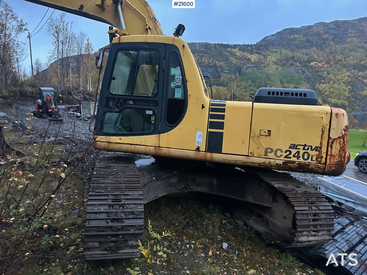 Komatsu PC240LC gravemaskin - Excavator pe şenile: Foto 5 Komatsu PC240LC gravemaskin - Excavator pe şenile: Foto 5