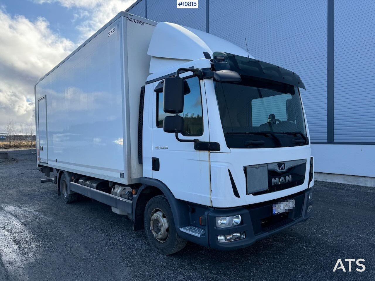 MAN TGL 12 220 - Camion furgon: Foto 1 MAN TGL 12 220 - Camion furgon: Foto 1