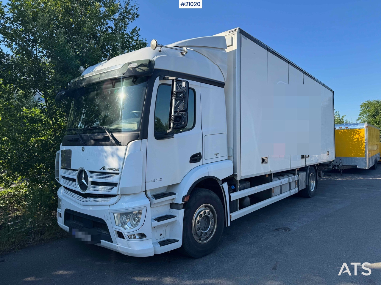 Mercedes Actros - Camion furgon: Foto 2 Mercedes Actros - Camion furgon: Foto 2