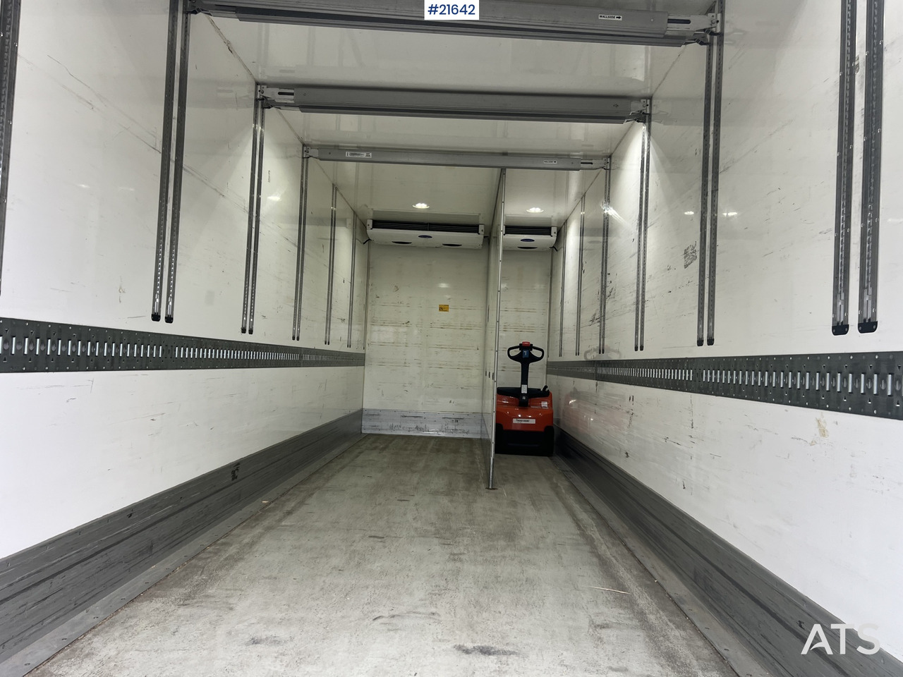 Camion furgon Mercedes-Benz Actrox 6x2 skapbil m/ kjøl/frys aggregat: Foto 20 Camion furgon Mercedes-Benz Actrox 6x2 skapbil m/ kjøl/frys aggregat: Foto 20