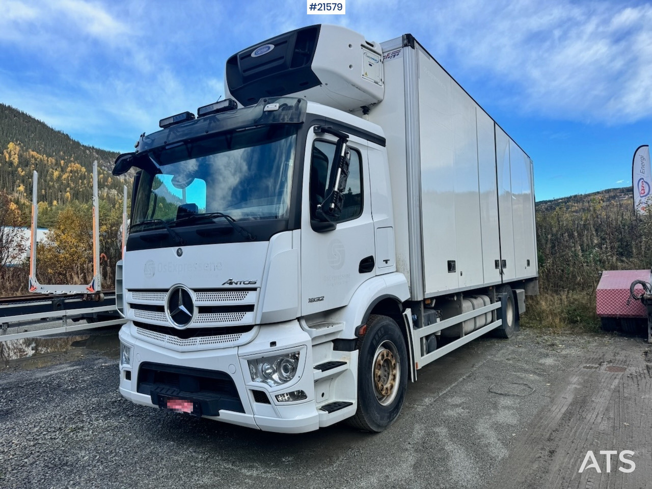 Mercedes-Benz Antos 1832 m/ Full sideåpning og Kjøl/frys. - Camion furgon: Foto 1 Mercedes-Benz Antos 1832 m/ Full sideåpning og Kjøl/frys. - Camion furgon: Foto 1