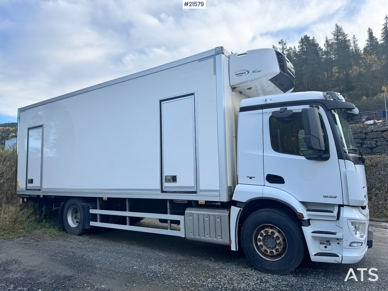 Mercedes-Benz Antos 1832 m/ Full sideåpning og Kjøl/frys. - Camion furgon: Foto 5 Mercedes-Benz Antos 1832 m/ Full sideåpning og Kjøl/frys. - Camion furgon: Foto 5