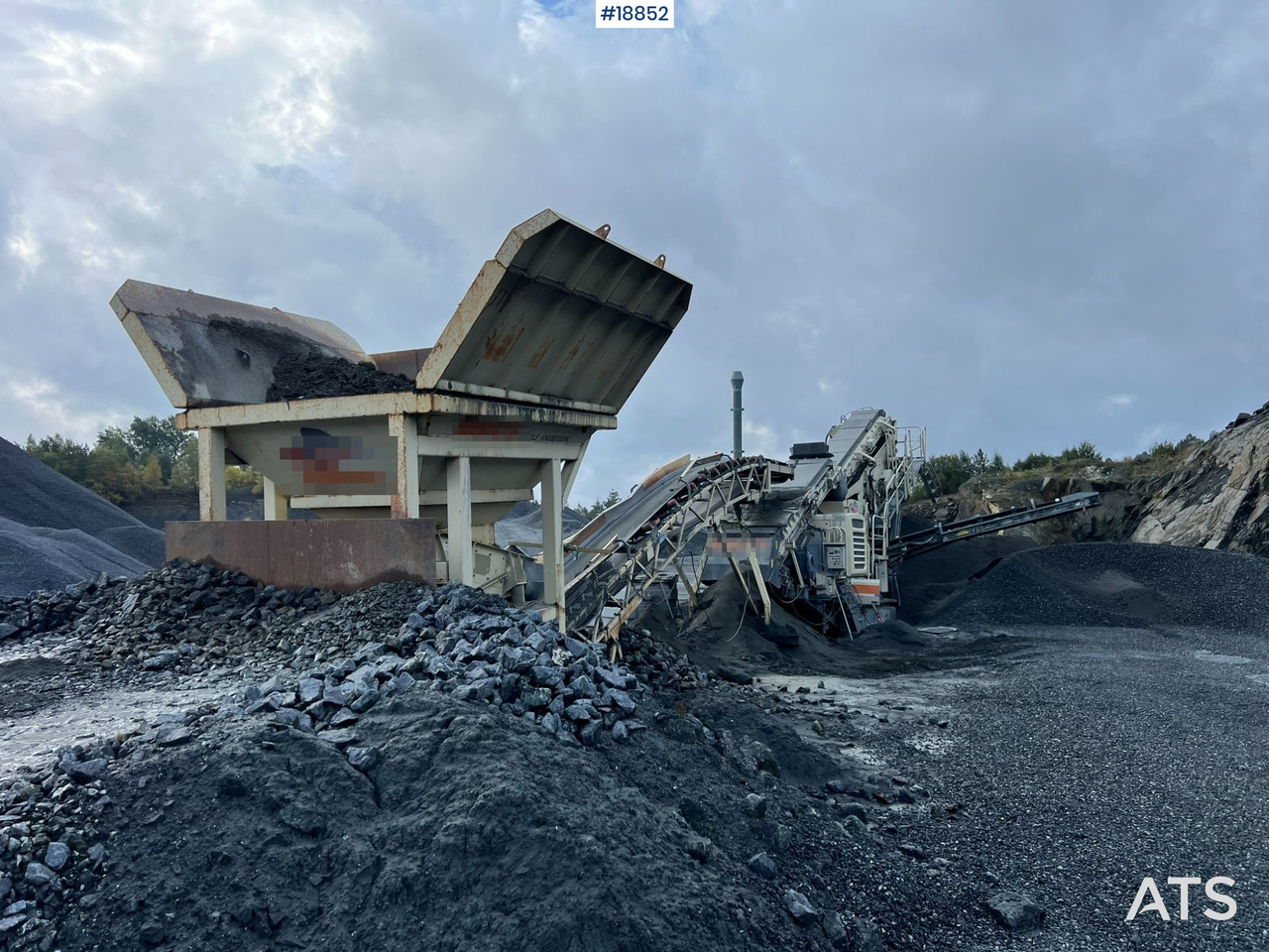 Metso Lokotrack LT220D Finknuser m/ sikt, matekasse og transportbånd - Concasor: Foto 3 Metso Lokotrack LT220D Finknuser m/ sikt, matekasse og transportbånd - Concasor: Foto 3