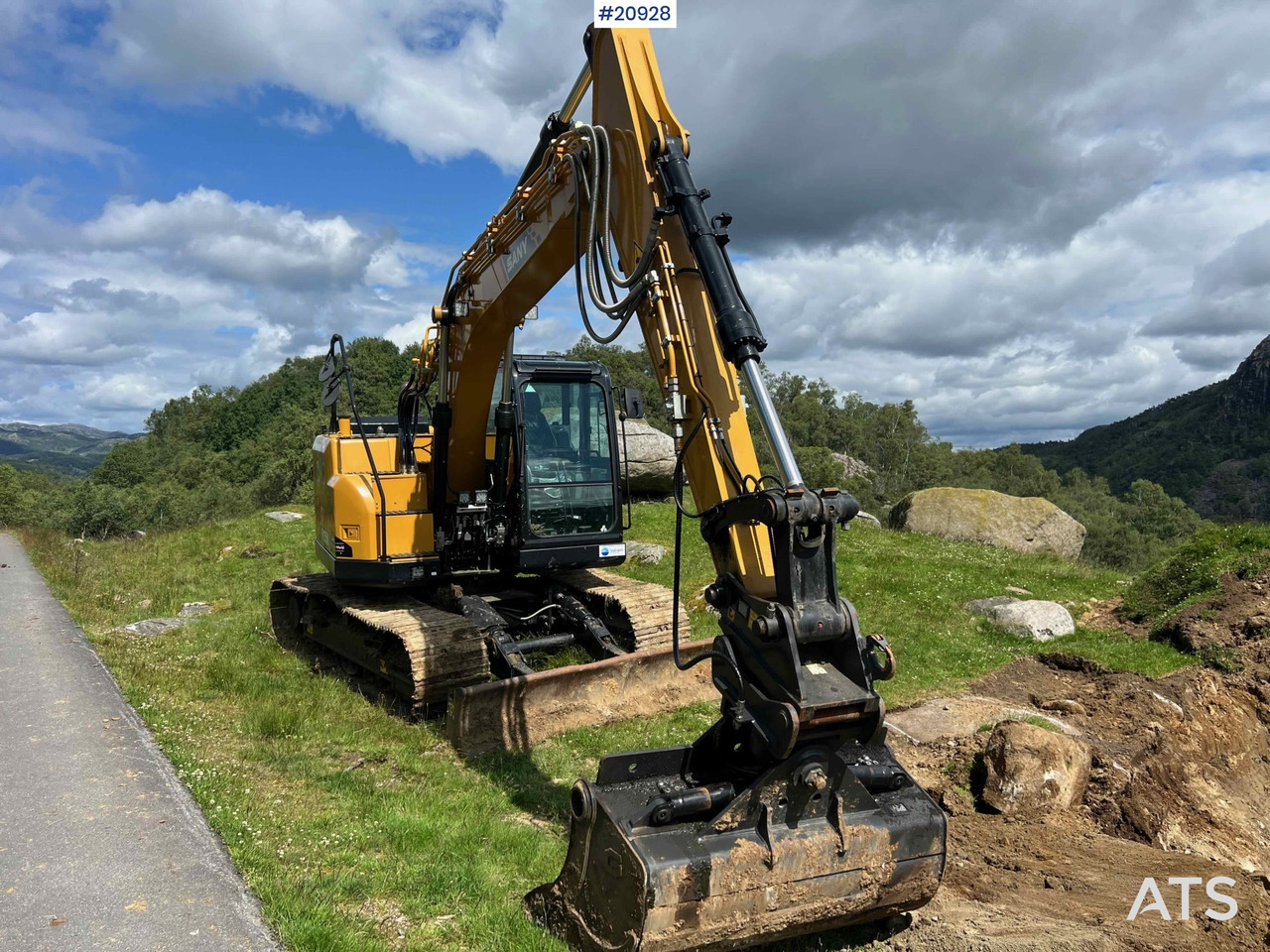 SANY sy155U - Excavator pe şenile: Foto 3 SANY sy155U - Excavator pe şenile: Foto 3