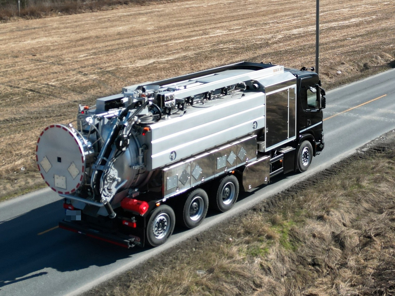 Scania G500 - Maşină pentru vidanjări: Foto 2 Scania G500 - Maşină pentru vidanjări: Foto 2