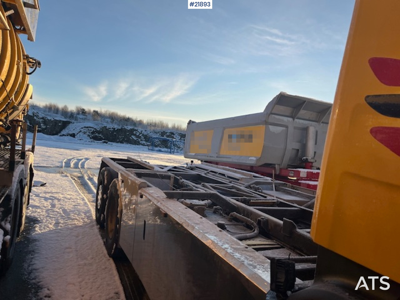 Scania P420 6x2 chassi m/ Tipp og defekt girkasse - Camion şasiu: Foto 4 Scania P420 6x2 chassi m/ Tipp og defekt girkasse - Camion şasiu: Foto 4