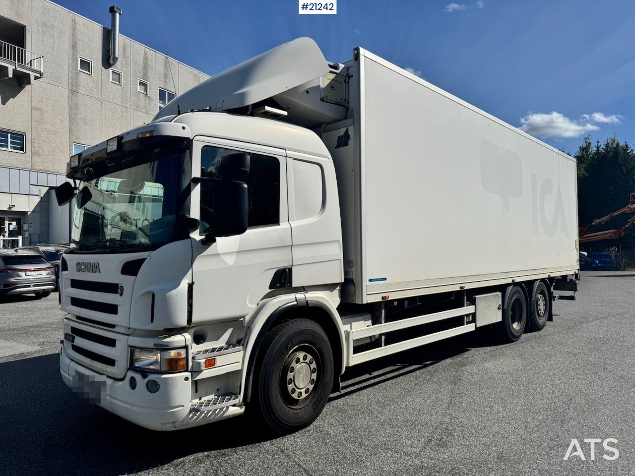 Scania P420 - Camion frigider: Foto 2 Scania P420 - Camion frigider: Foto 2