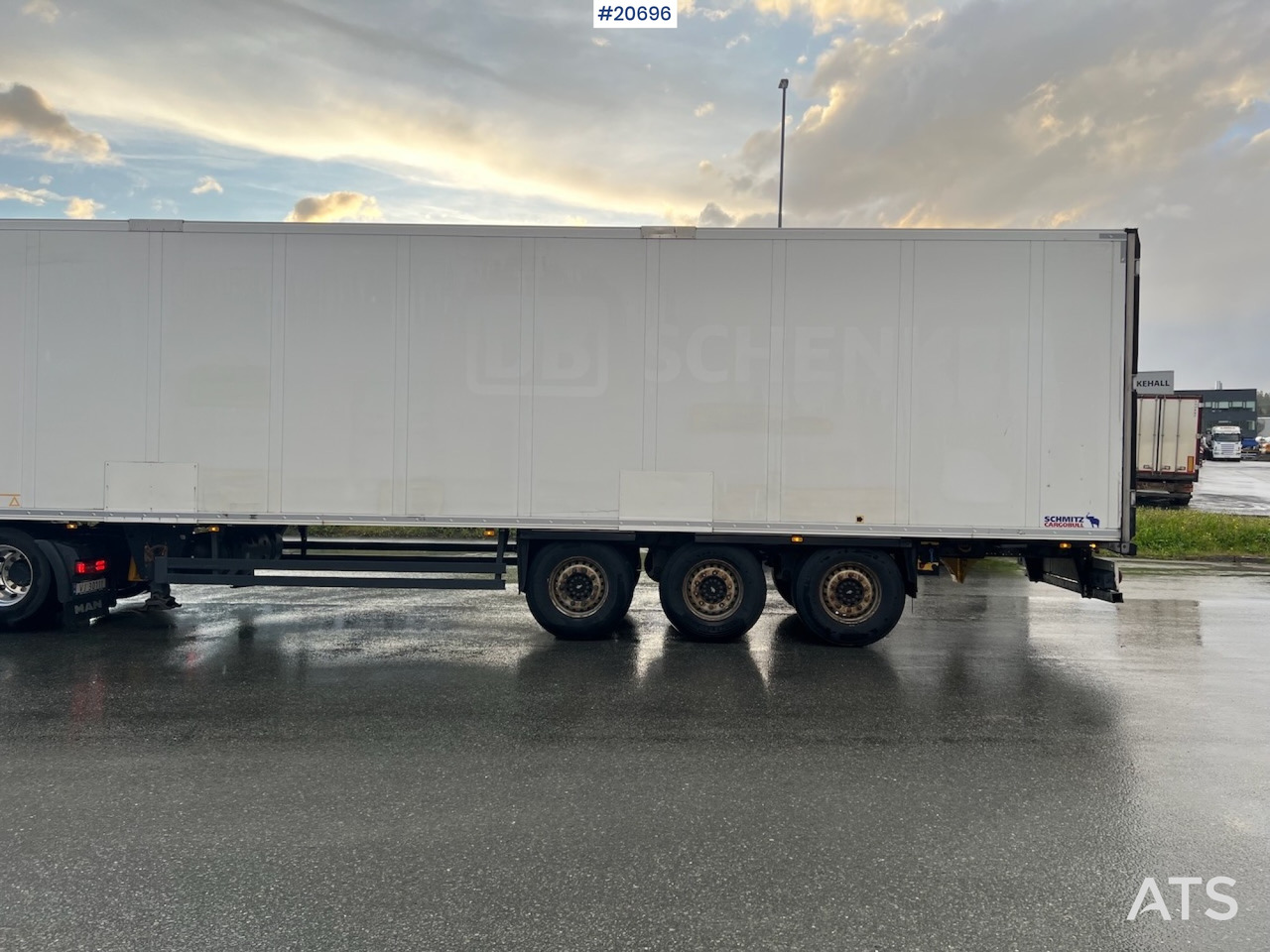 Schmitz thermotralle m/ Ny FRC godkjenning til 6/2028 , bommer, 2 temp soner & ny service - Semiremorcă frigider: Foto 3 Schmitz thermotralle m/ Ny FRC godkjenning til 6/2028 , bommer, 2 temp soner & ny service - Semiremorcă frigider: Foto 3