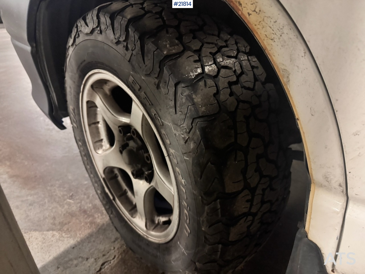 Dubă Toyota HIACE: Foto 6 Dubă Toyota HIACE: Foto 6