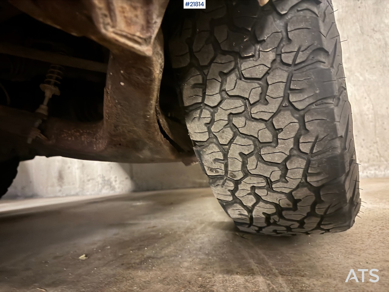 Dubă Toyota HIACE: Foto 7 Dubă Toyota HIACE: Foto 7