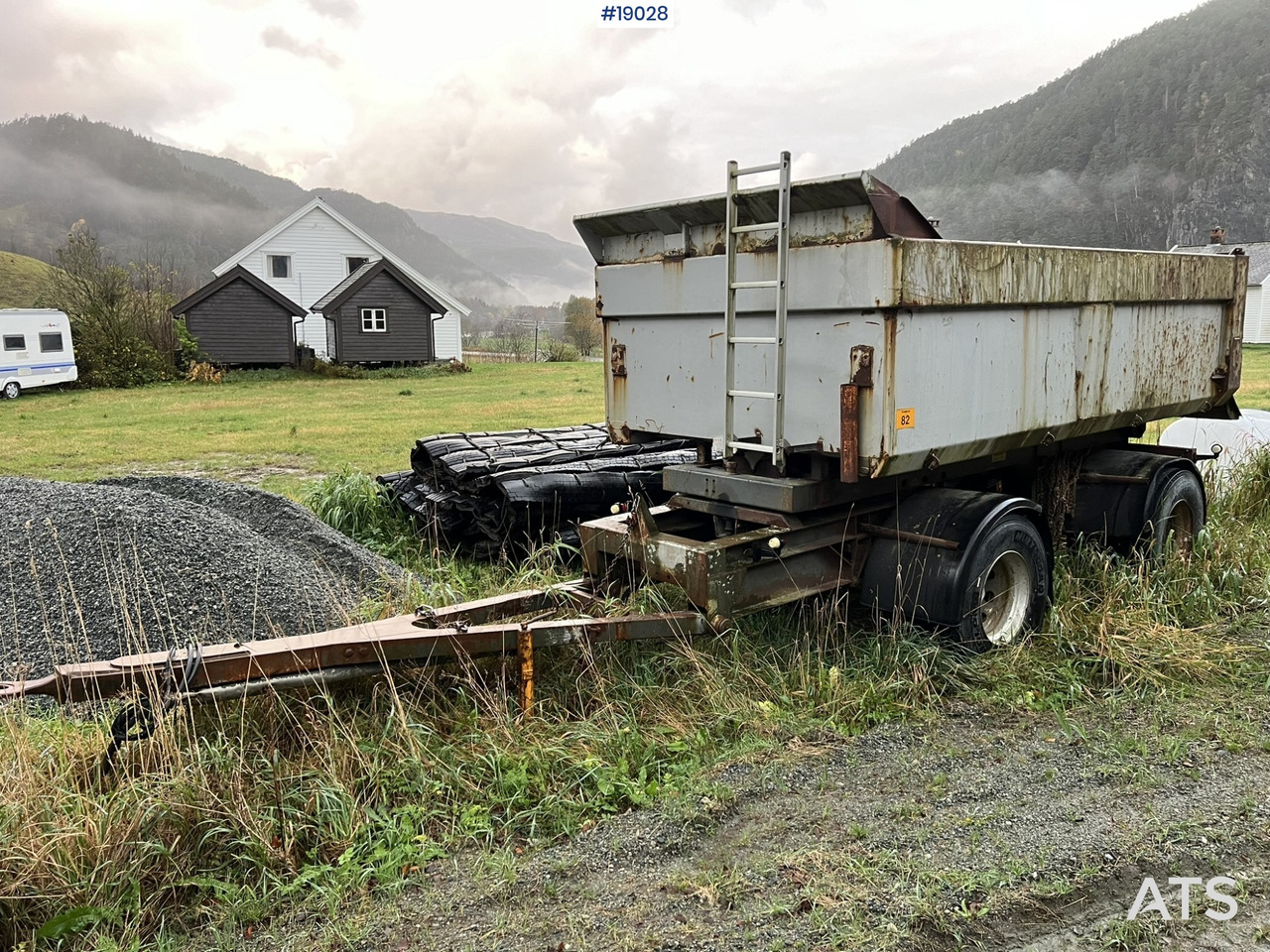 Triolift 2 akslet tipp henger - Remorcă basculantă: Foto 5 Triolift 2 akslet tipp henger - Remorcă basculantă: Foto 5