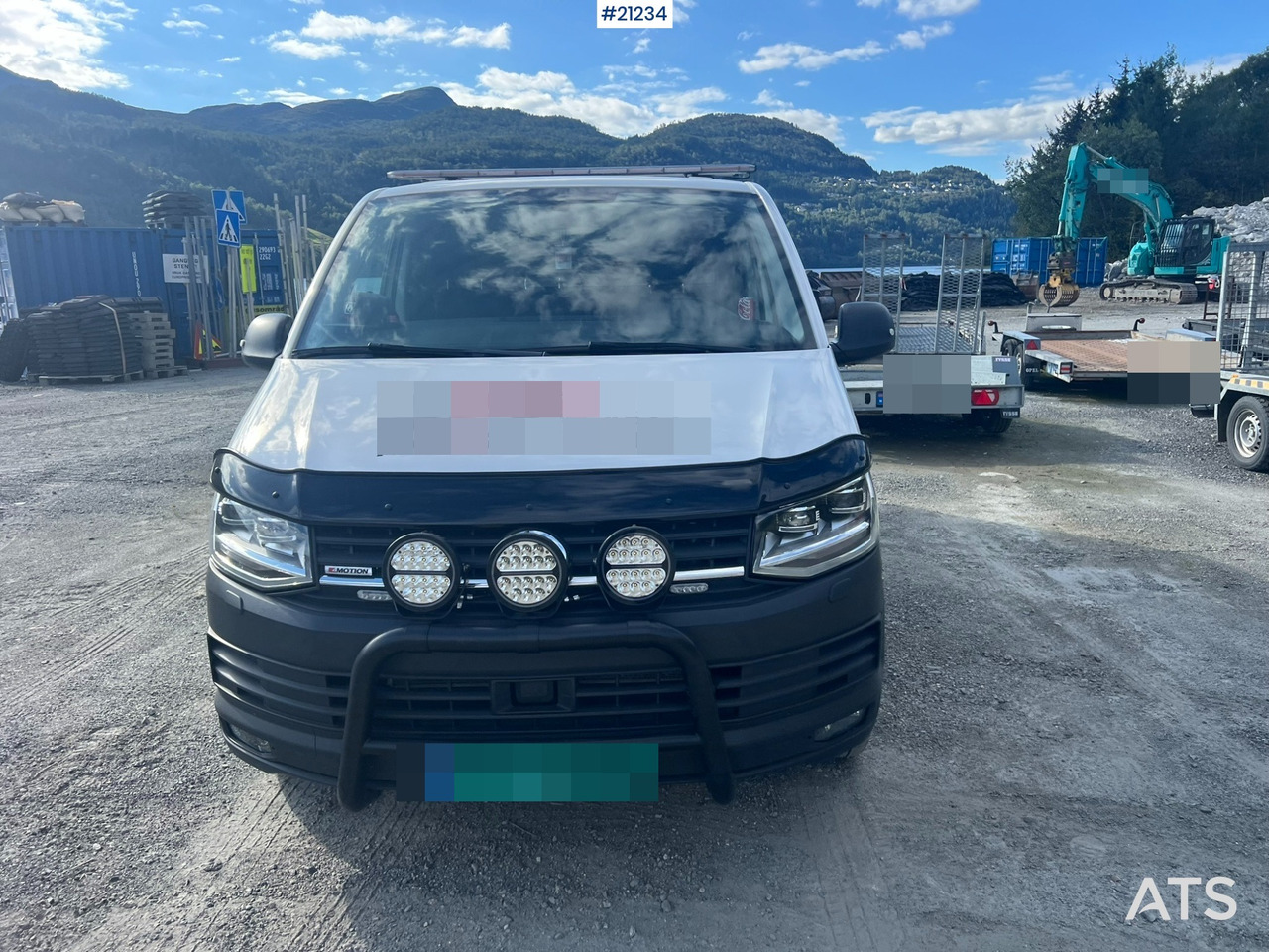 Volkswagen TRANSPORTER - Dubă: Foto 4 Volkswagen TRANSPORTER - Dubă: Foto 4