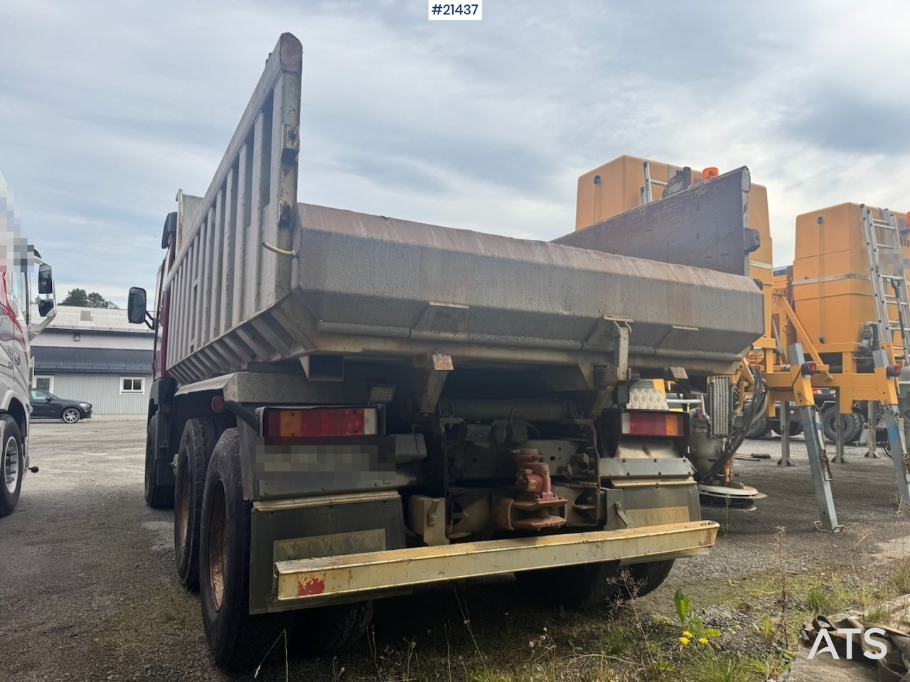 Volvo FH12 420 - Camion basculantă: Foto 4 Volvo FH12 420 - Camion basculantă: Foto 4