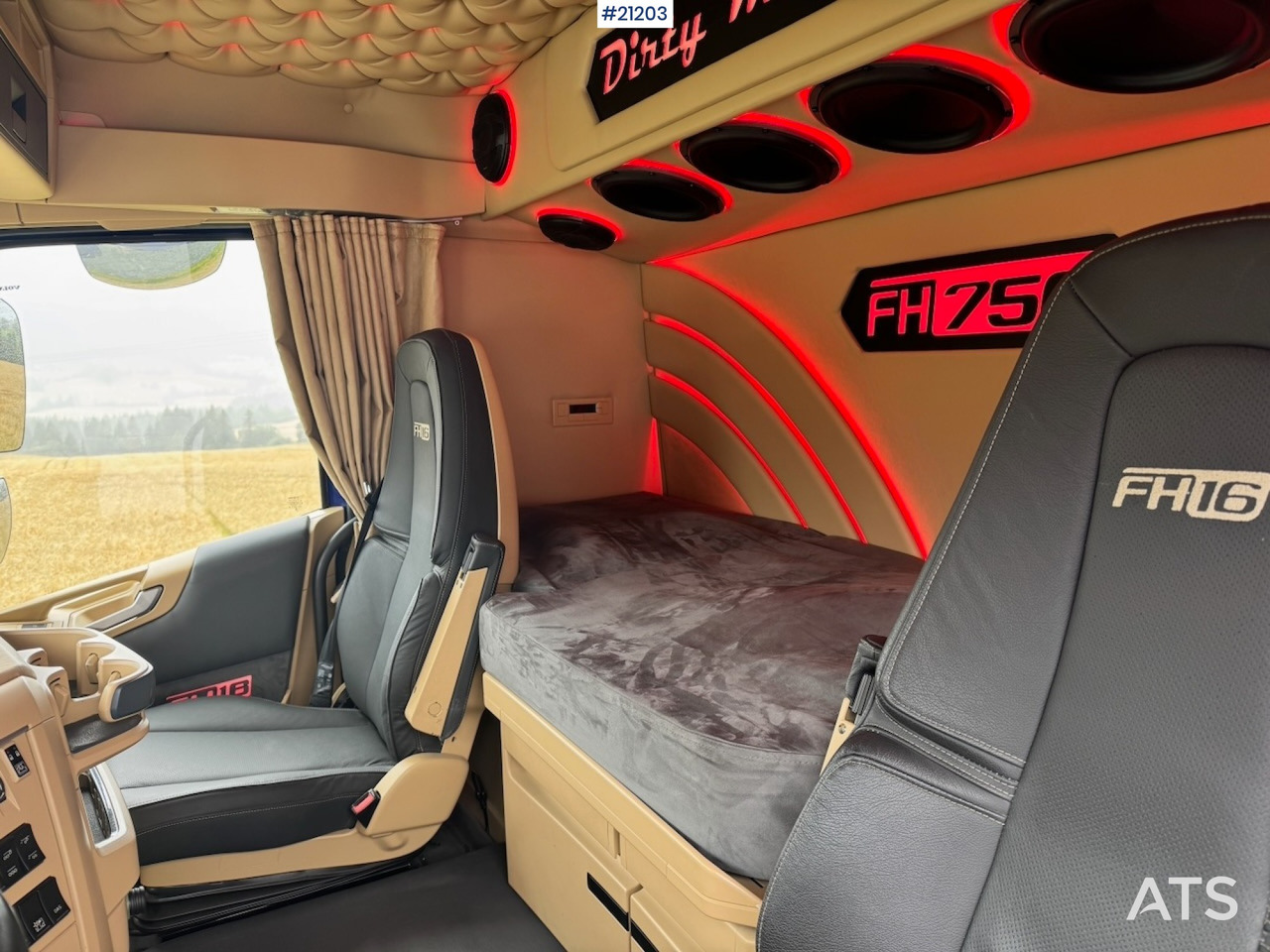 Camion basculantă Volvo FH16: Foto 48 Camion basculantă Volvo FH16: Foto 48