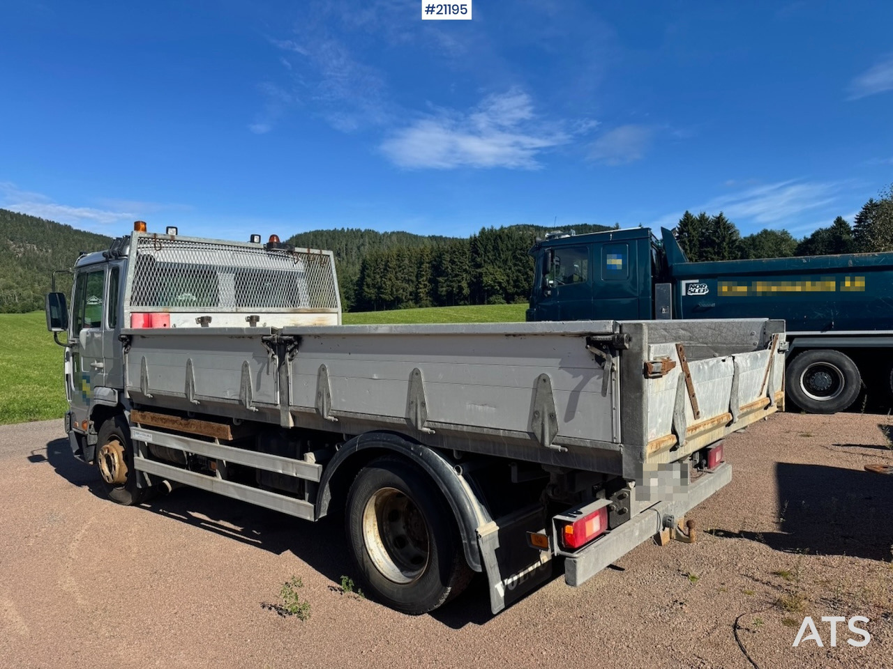 Volvo FL250 - Camion platformă: Foto 4 Volvo FL250 - Camion platformă: Foto 4