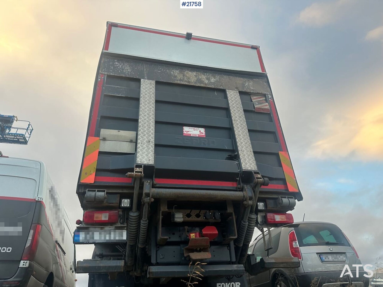 Volvo FM450 - Camion frigider: Foto 5 Volvo FM450 - Camion frigider: Foto 5