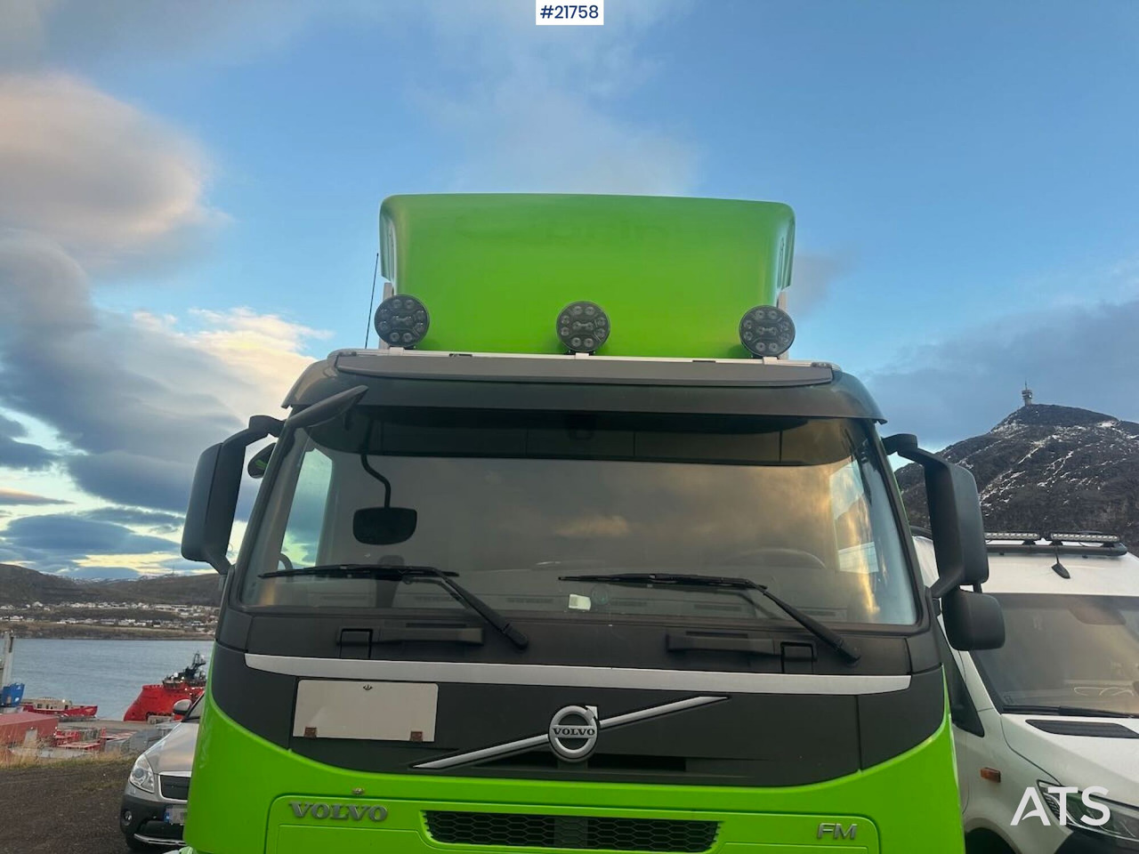 Volvo FM450 - Camion frigider: Foto 3 Volvo FM450 - Camion frigider: Foto 3