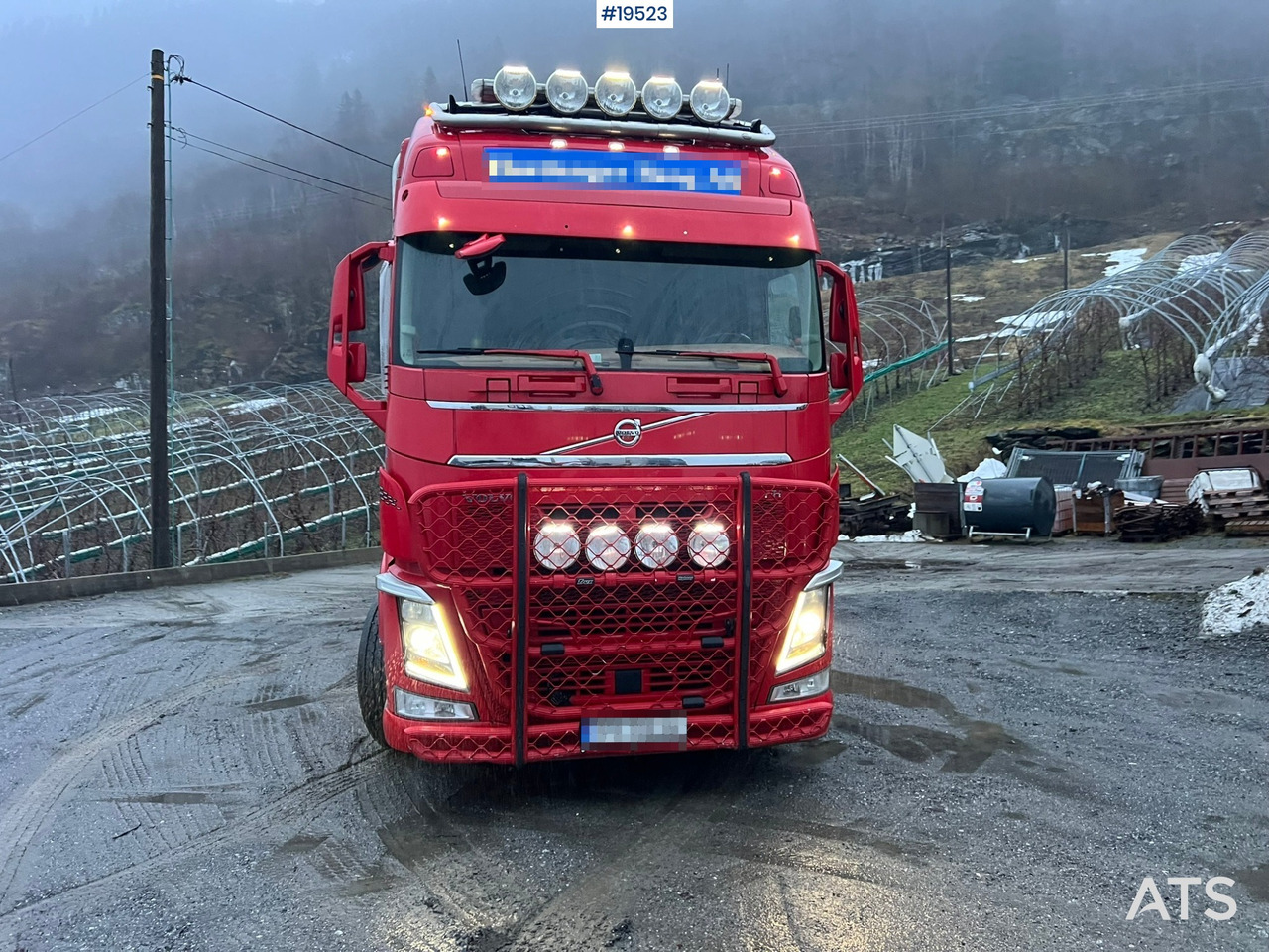 Volvo Fh540 8x4 Tømmerbil m/ 2016 M110L80 Palfinger krane og tømmerklype - Camion forestier: Foto 3 Volvo Fh540 8x4 Tømmerbil m/ 2016 M110L80 Palfinger krane og tømmerklype - Camion forestier: Foto 3